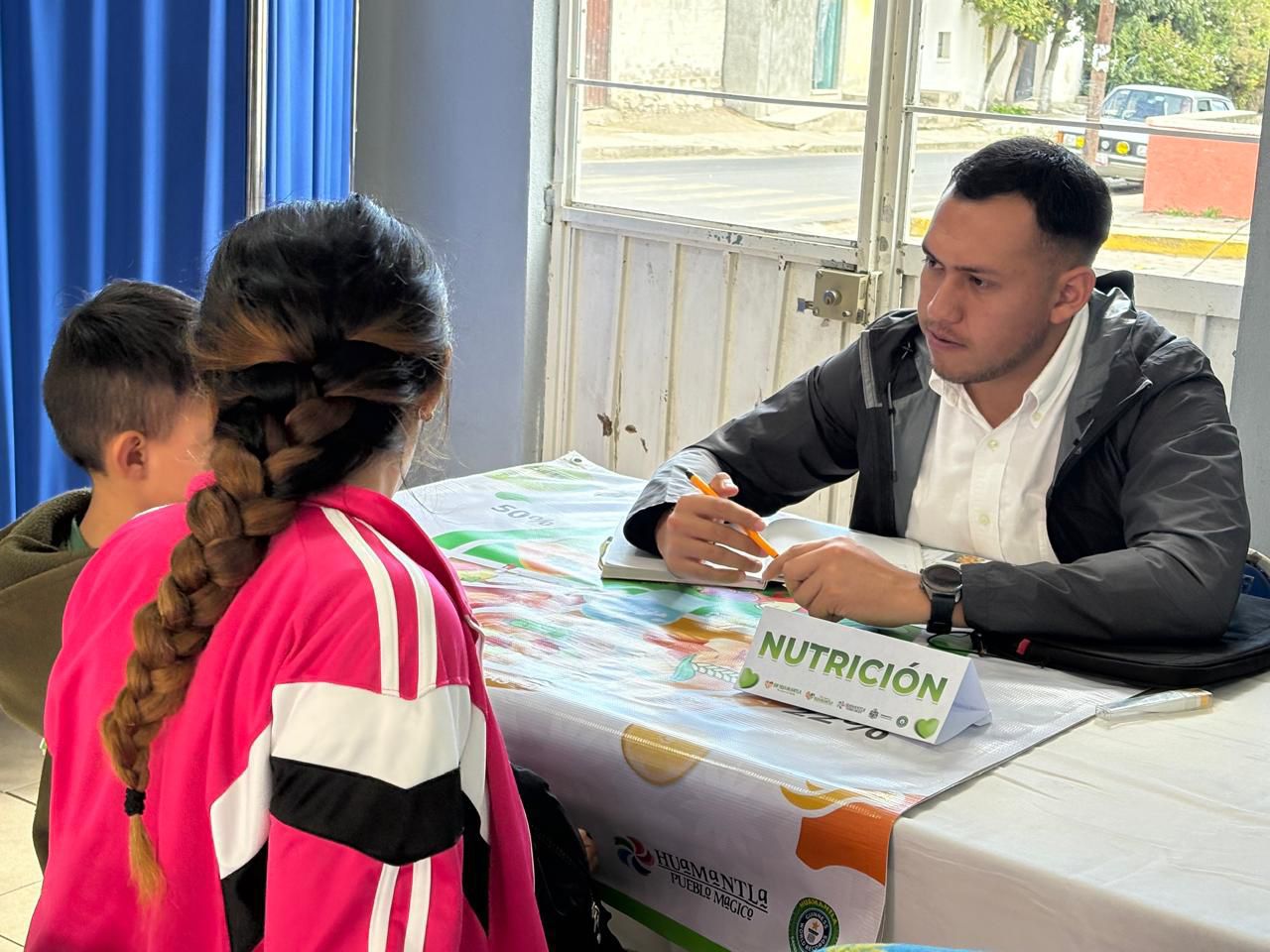 SMDIF Huamantla acerca servicios médicos y de apoyo social al Pueblo de Jesús